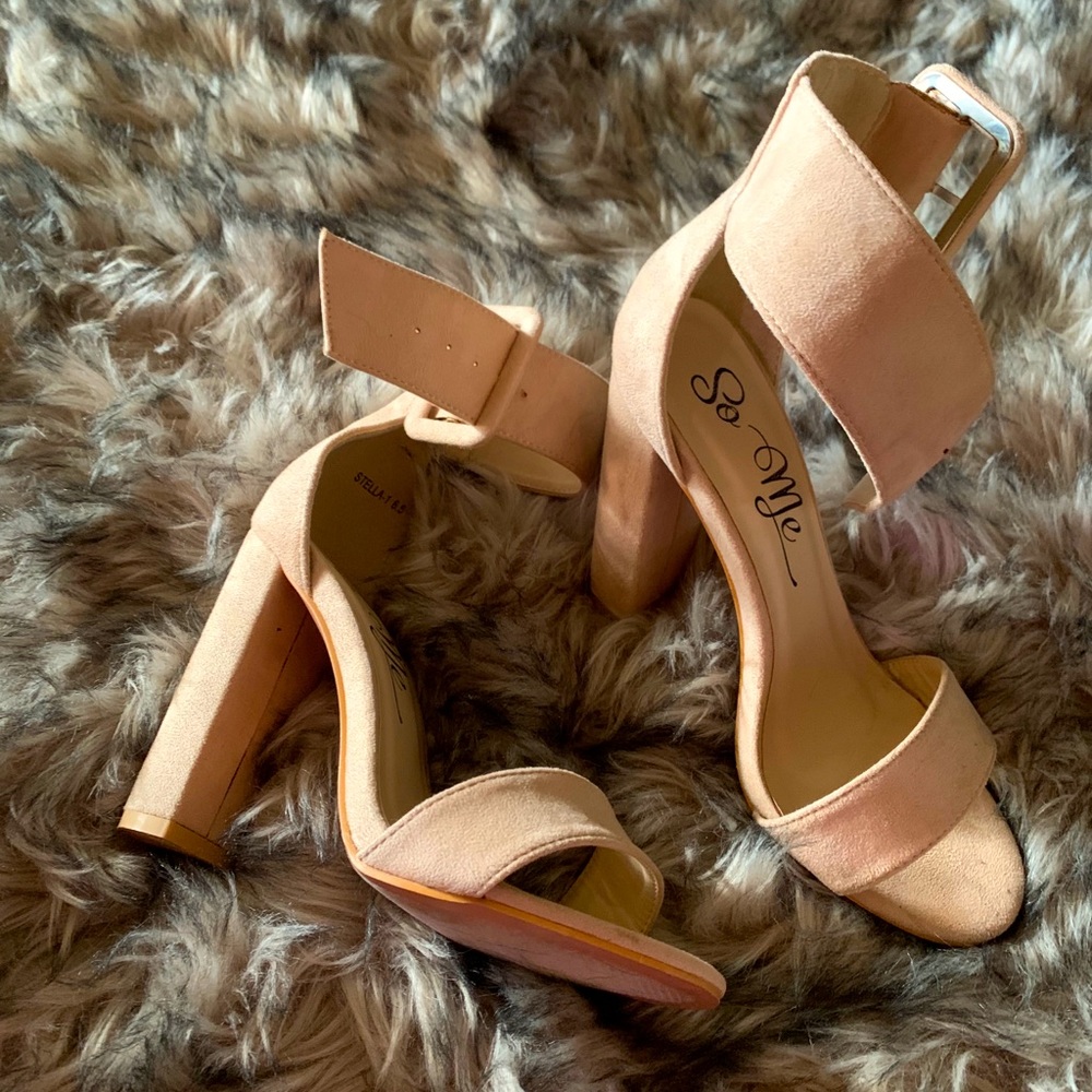 MISS LOLA | beige strappy heels